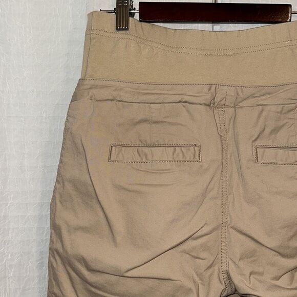 ON XS Full Panel Waist Tan Cotton Maternity Stretch Bermuda Shorts - Picture 8 of 12